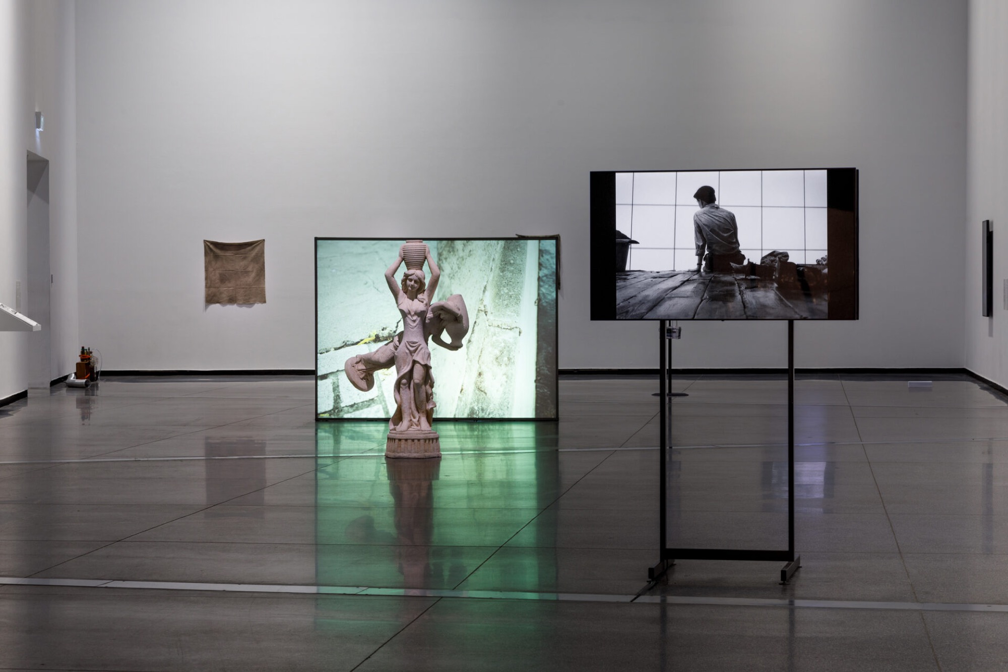 Installation view, A Biography of Daphne, ACCA, Melbourne. Photograph: Andrew Curtis.