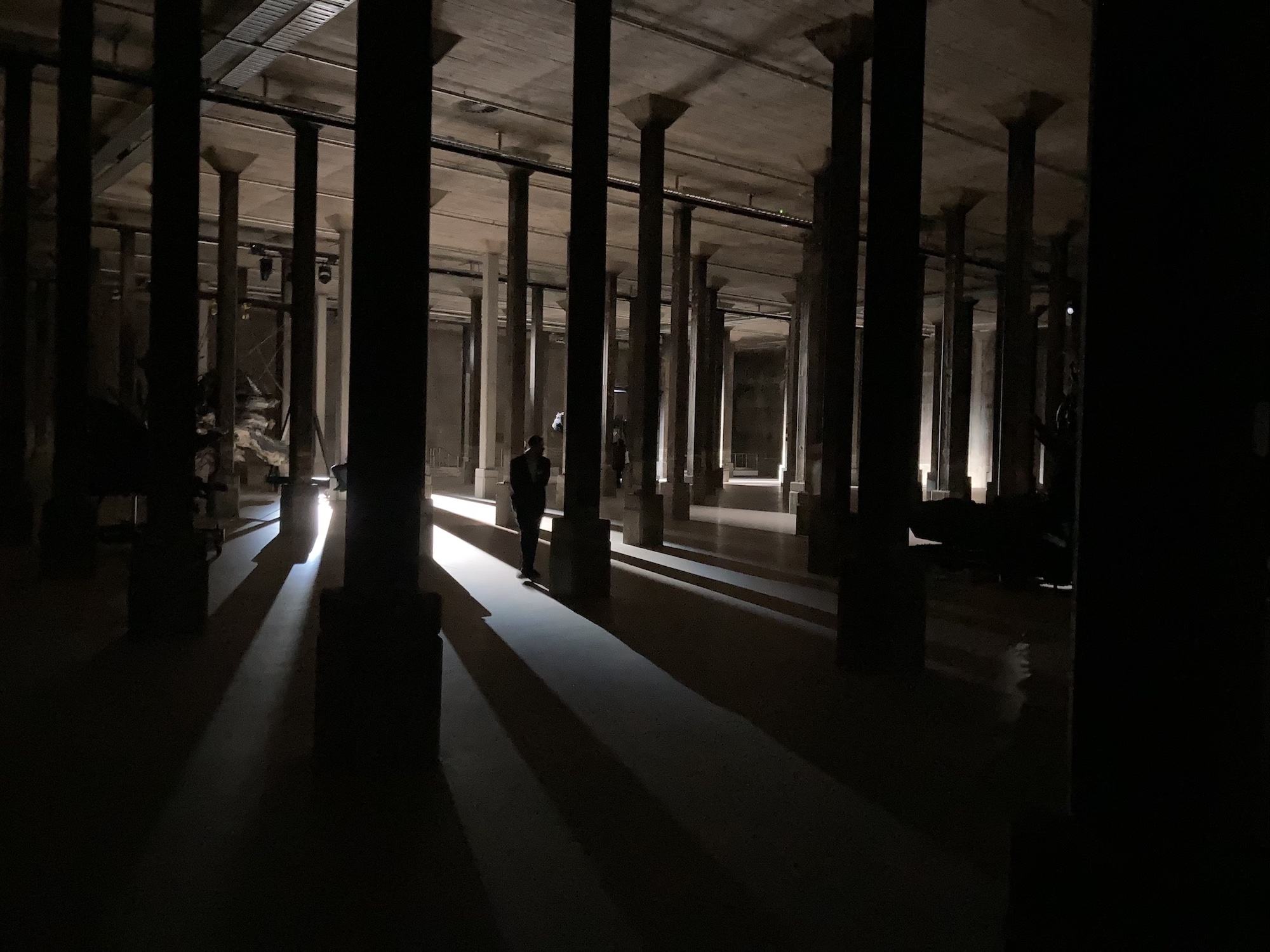 Installation view of Adrian Villar Rojas, <em>The End of Imagination</em>, 2022 in the Tank at the Art Gallery of New South Wales © Adrian Villar Rojas, photo by Tom Melick