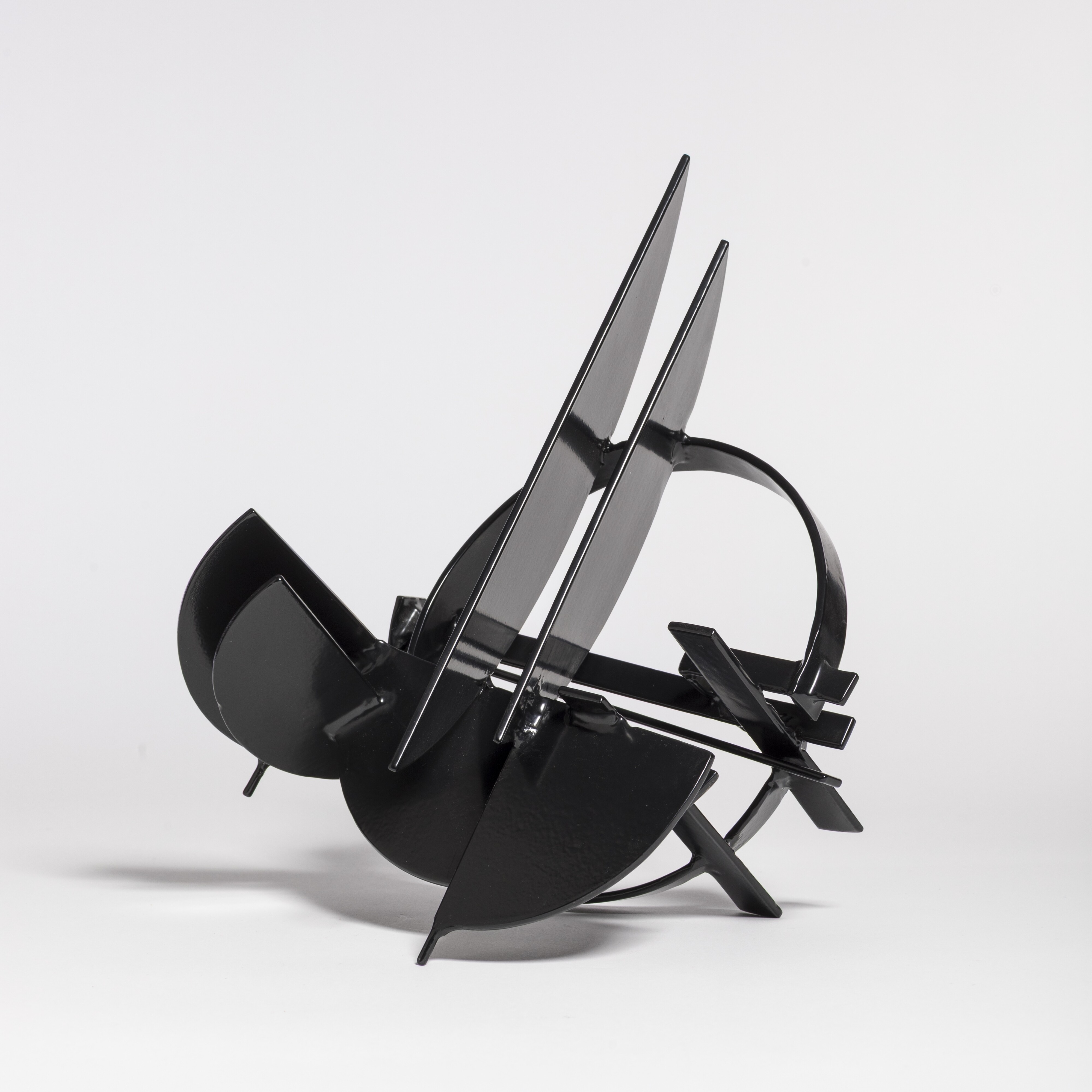 <p>Lenton Parr, <em>Foyer sculpture maquette</em>, 1969, painted steel. Photo: Andrew Curtis, courtesy of Geelong Gallery.</p>
