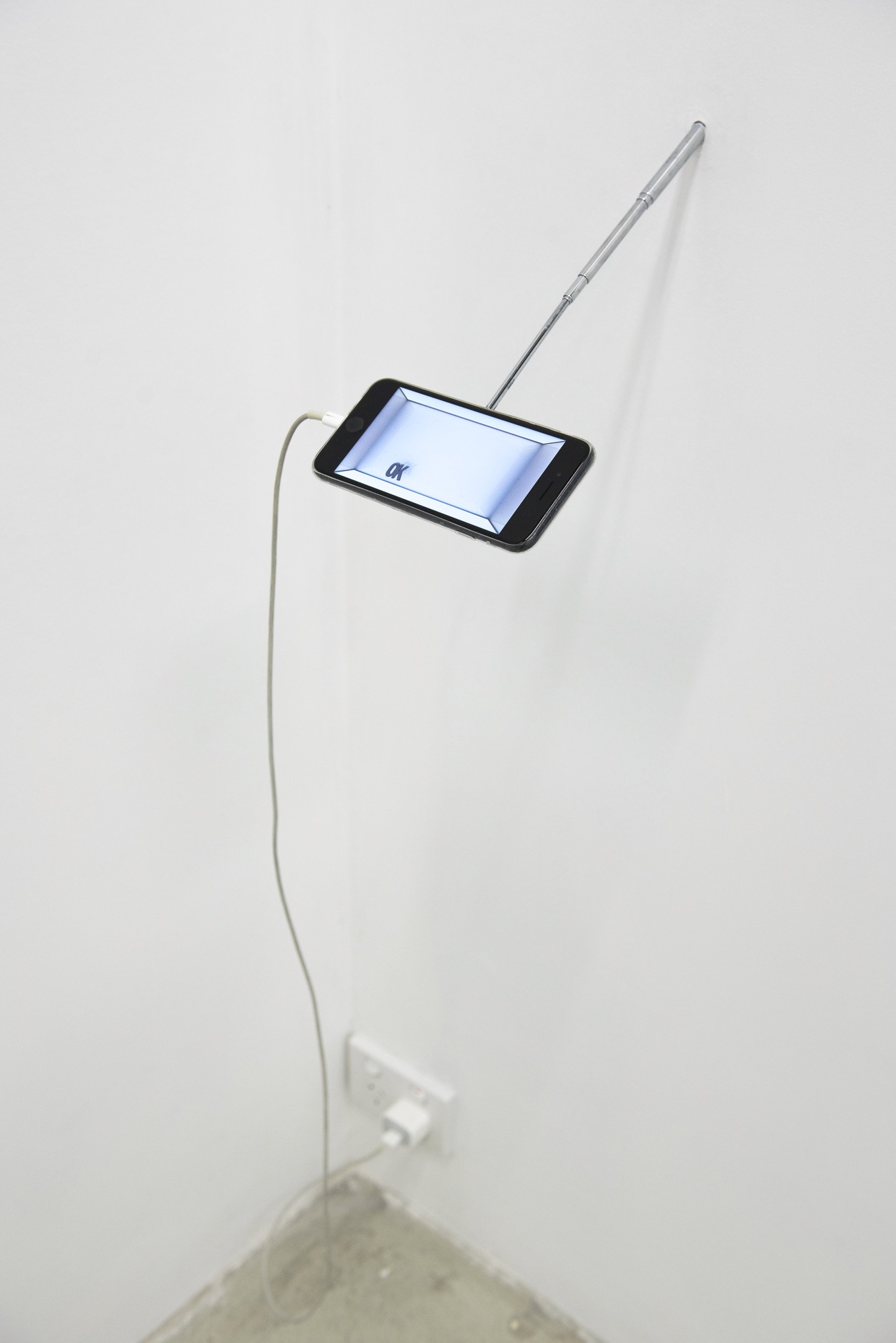 Alex Hobba, <em>Reminiscent OK Screen</em>​, 2020, video render, snake hook, dimensions variable.