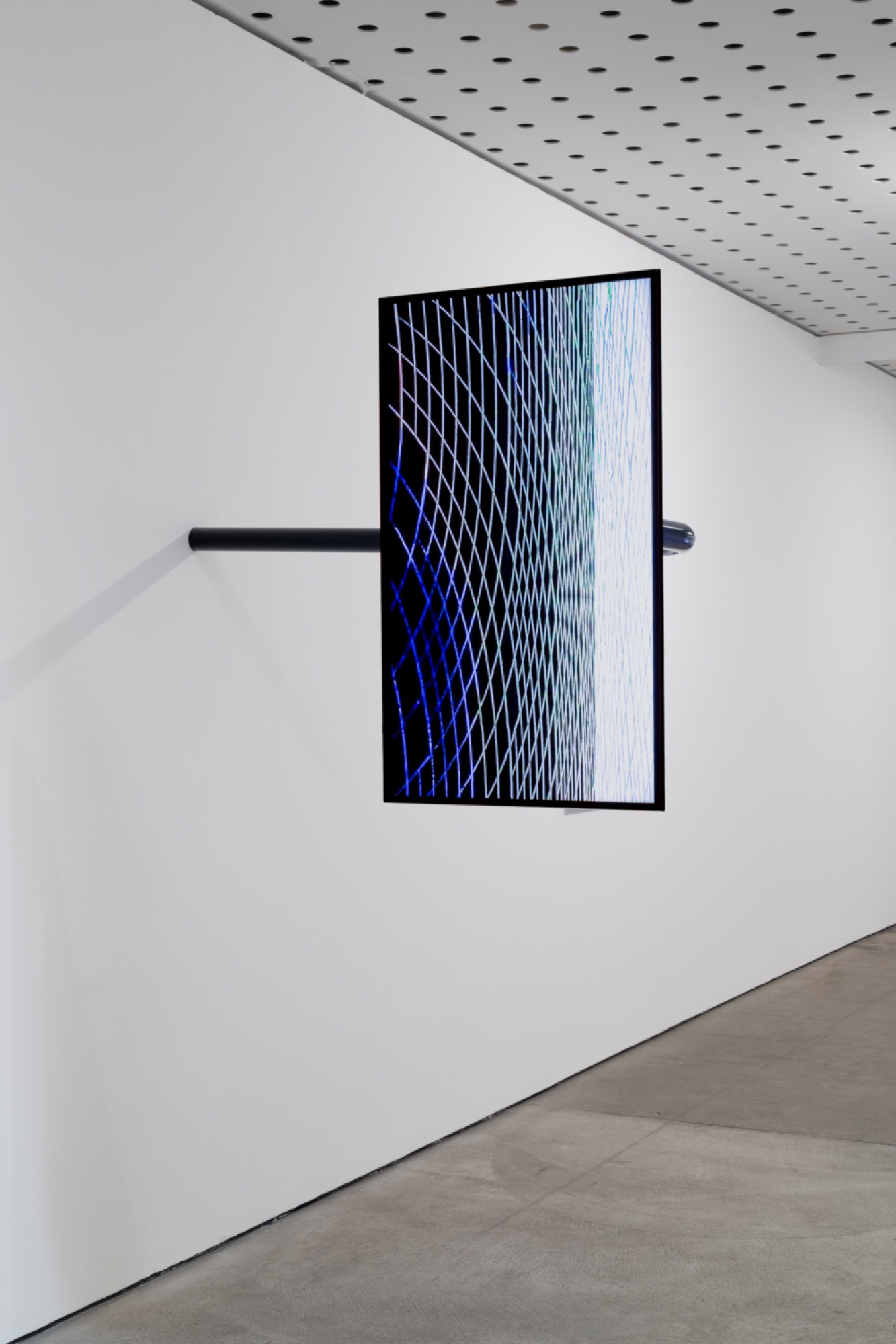 Amalia Lindo, <em>Computer Shoulders,</em> 2019, multi-channel HD video installation,16:9, colour, sound, 16:00 mins.
