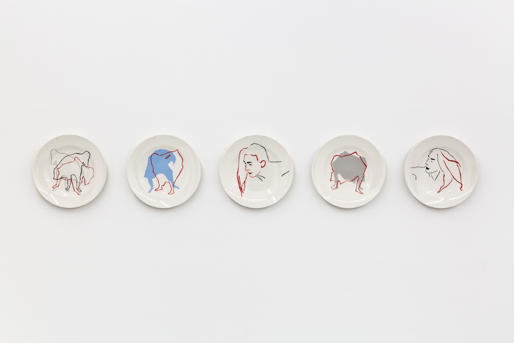 <em>Red Against White,</em> 2018 silkscreened porcelain plates 32cm diameter ed. of 5. Image courtesy the artist and Sutton Gallery, Melbourne. Photography: Christo Crocker.