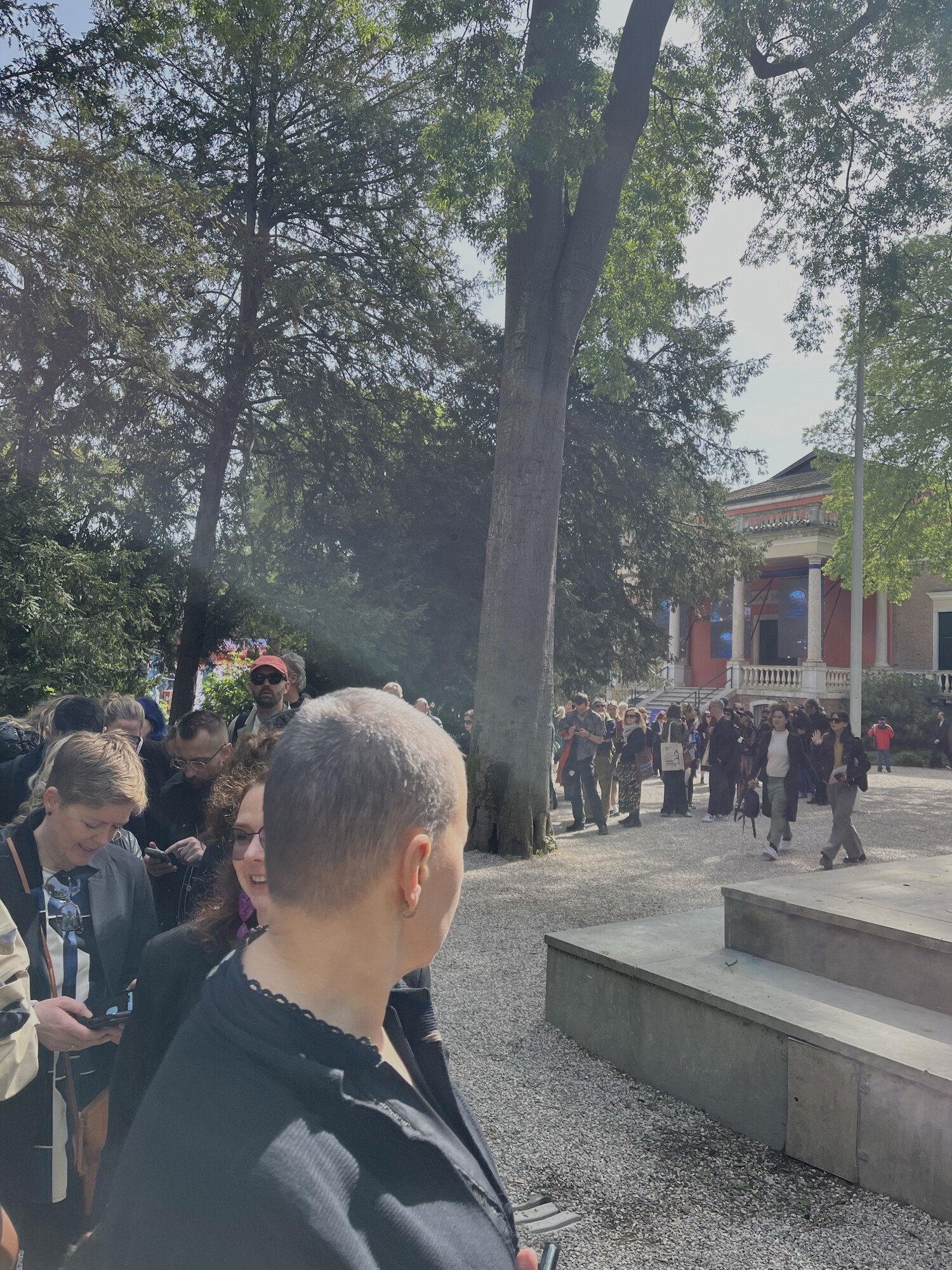 <p>Queue for German Pavilion. Photo: Verónica Tello</p>