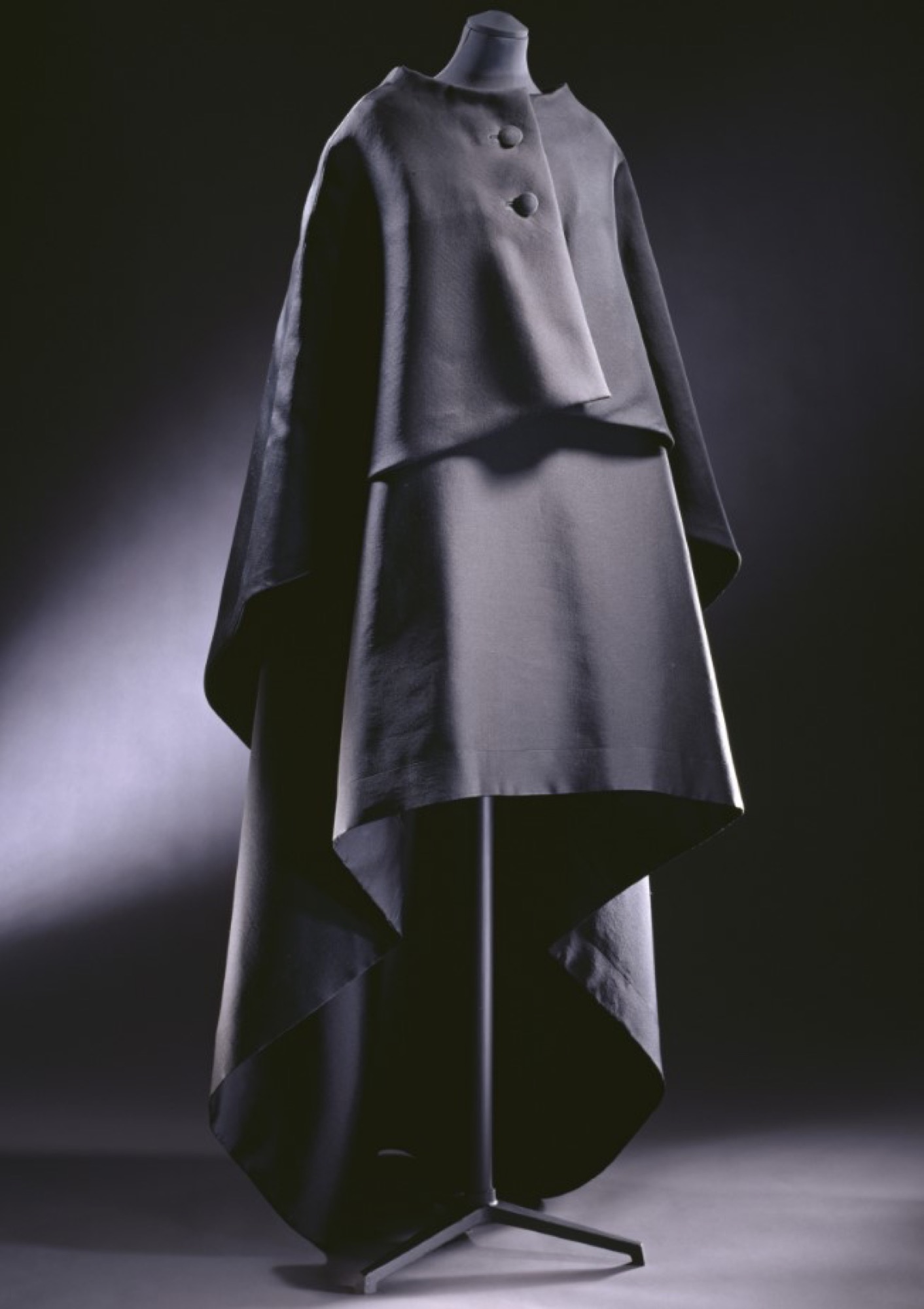 Cristóbal Balenciaga, <em>evening gown and cape</em> (1967).
