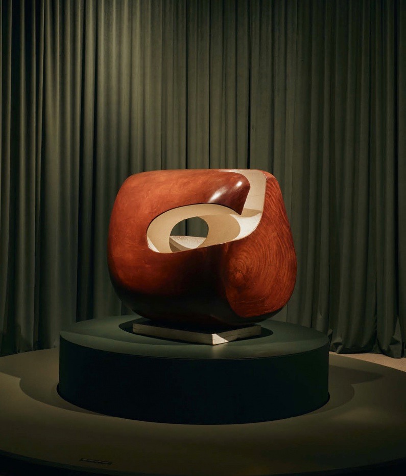 Barbara Hepworth, <em>Corinthos</em>, 1954, Gueara wood and paint on wooden base. Image courtesy of The Design Files. Photo: Amelia Stanwix