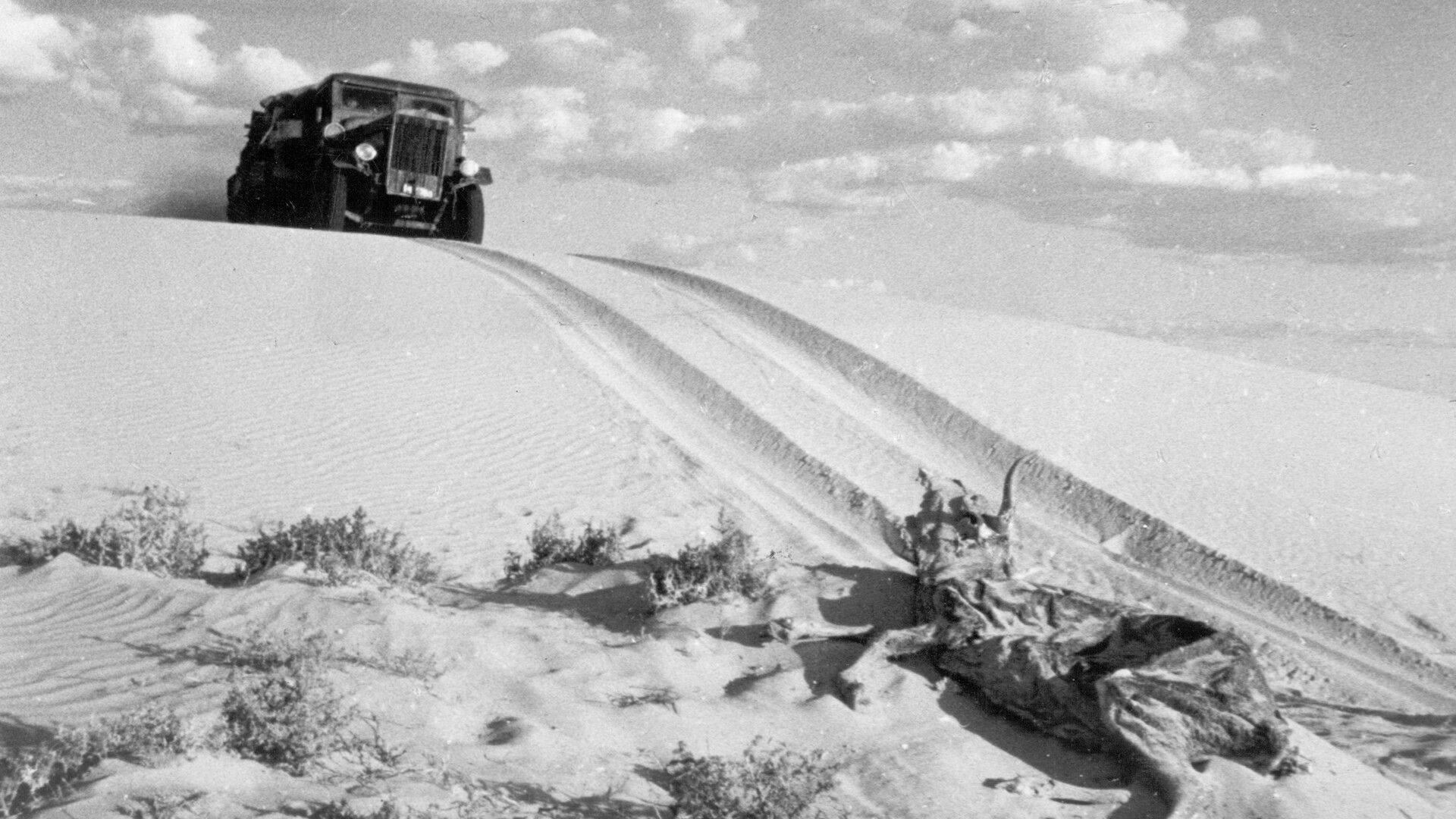 <p>John Heyer, <em>The Back of Beyond</em>, 1954, Shell Film Unit, film still. Courtesy of the artist via the National Film and Sound Archive of Australia (NFSA).</p>