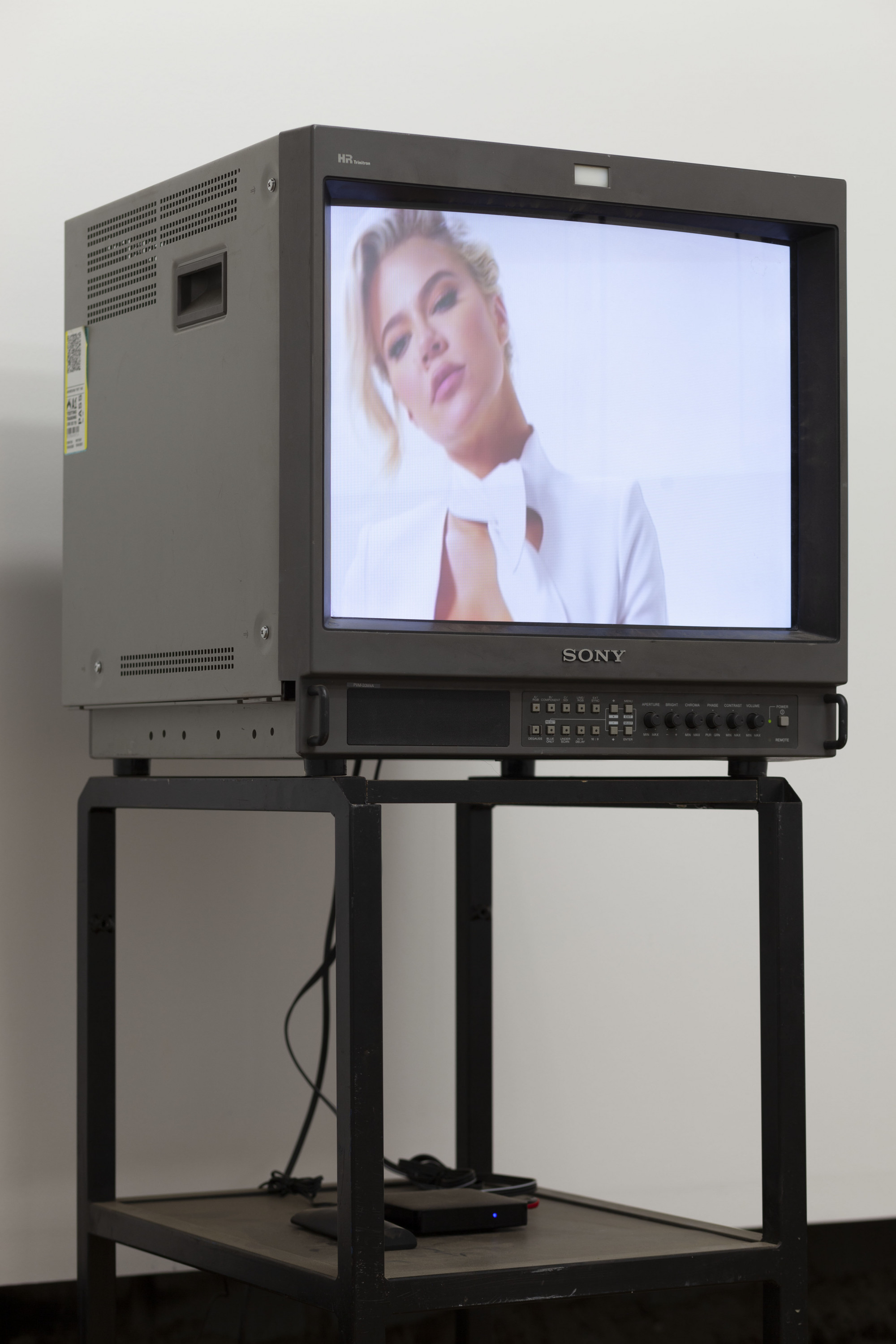 Mathieu Malouf, <em>Kardashian Video for CR Fashion Book (Unreleased)</em>, 2019,<br />
single channel video loop, 01:15, Guzzler, Rosanna. Photo courtesy of Guzzler.