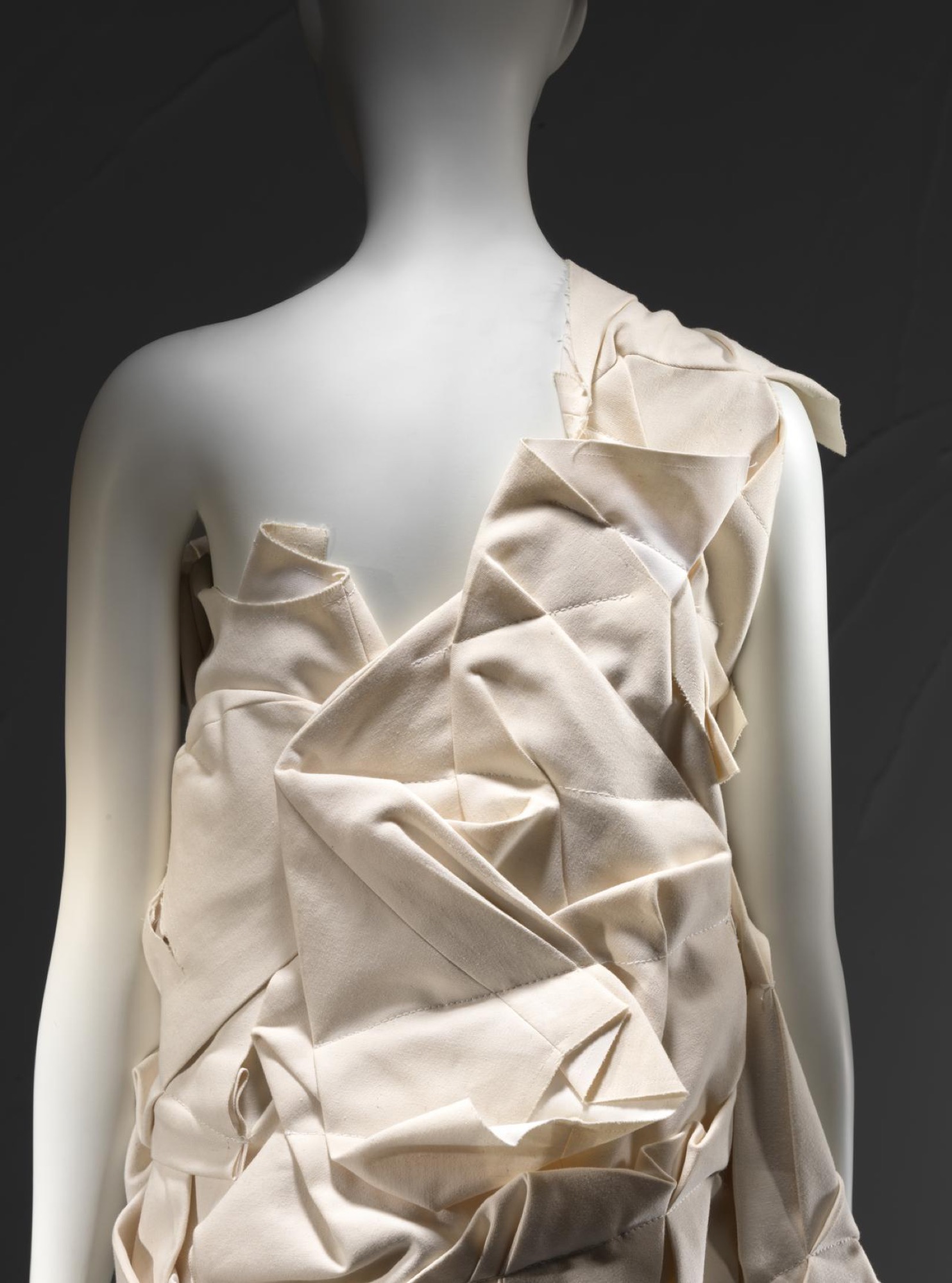 Comme des Garçons, Tokyo (fashion house)<br />
Rei Kawakubo (designer)<br />
Dress 2012 (detail)<br />
Crush collection, spring–summer 2013<br />
Promised gift of Takamasa Takahashi, 2019<br />
© Comme des Garçons