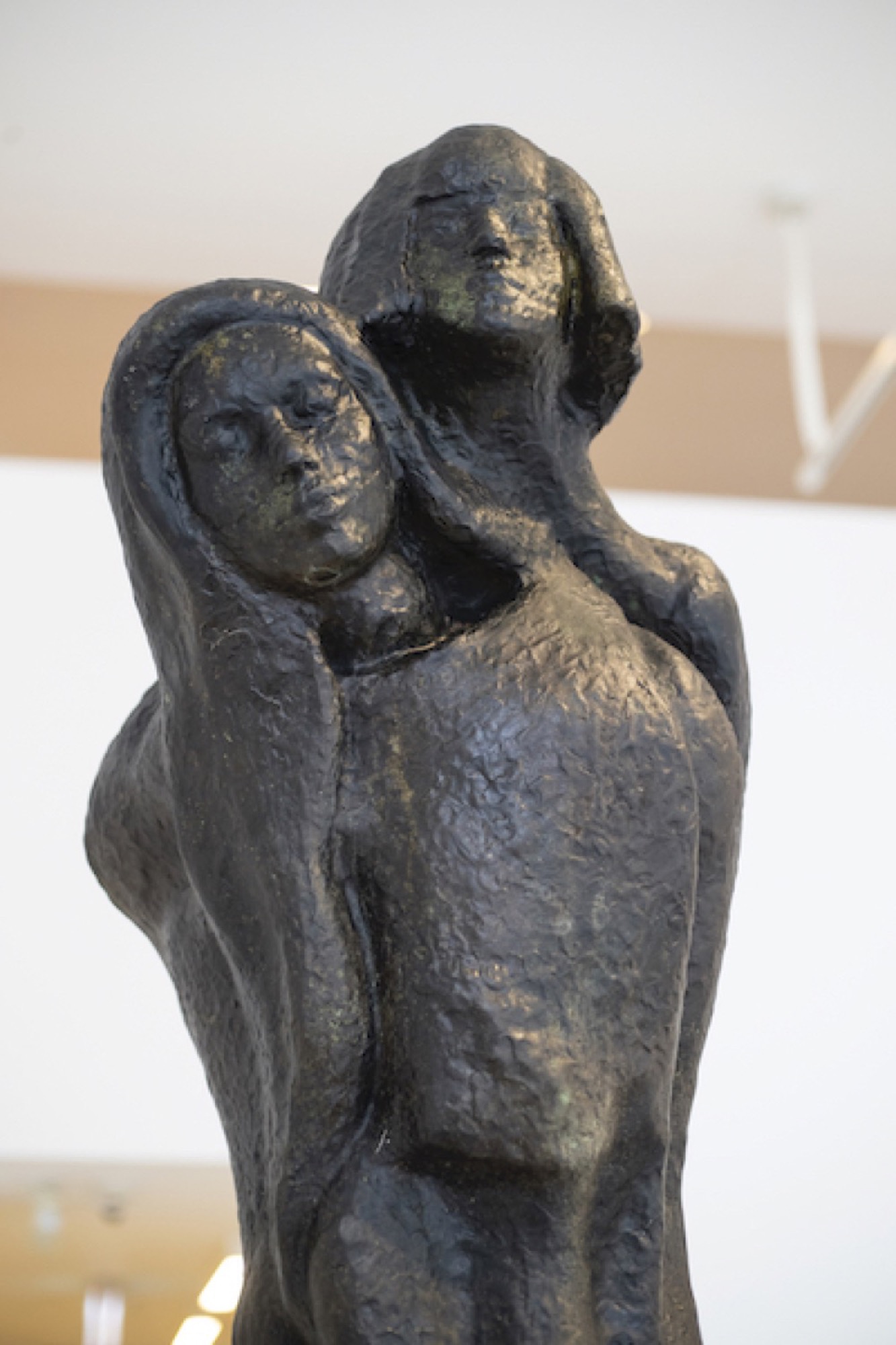 Sophia Whitney Hewson, <em>2020-2021</em>, 2021, aluminium chemical rendered finish, 260 x 62 x 62 cm, MARS Gallery, Melbourne. Photo: Fiona Hamilton