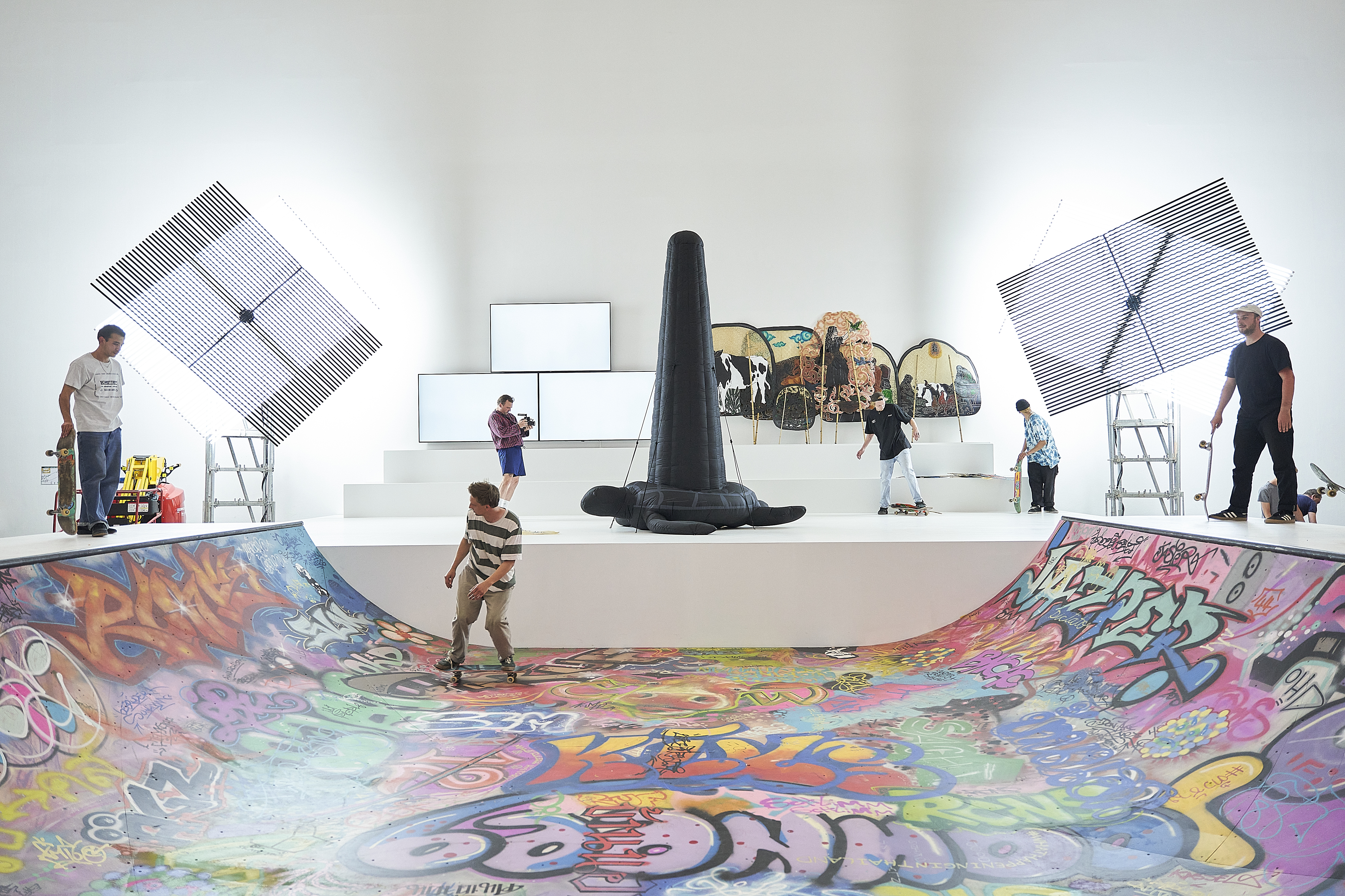 documenta fifteen: Baan Noorg Collaborative Arts and Culture, The Rituals of Things, 2022, installation view, Fridericianum, Kassel, June 13, 2022, Photo: Nicolas Wefers