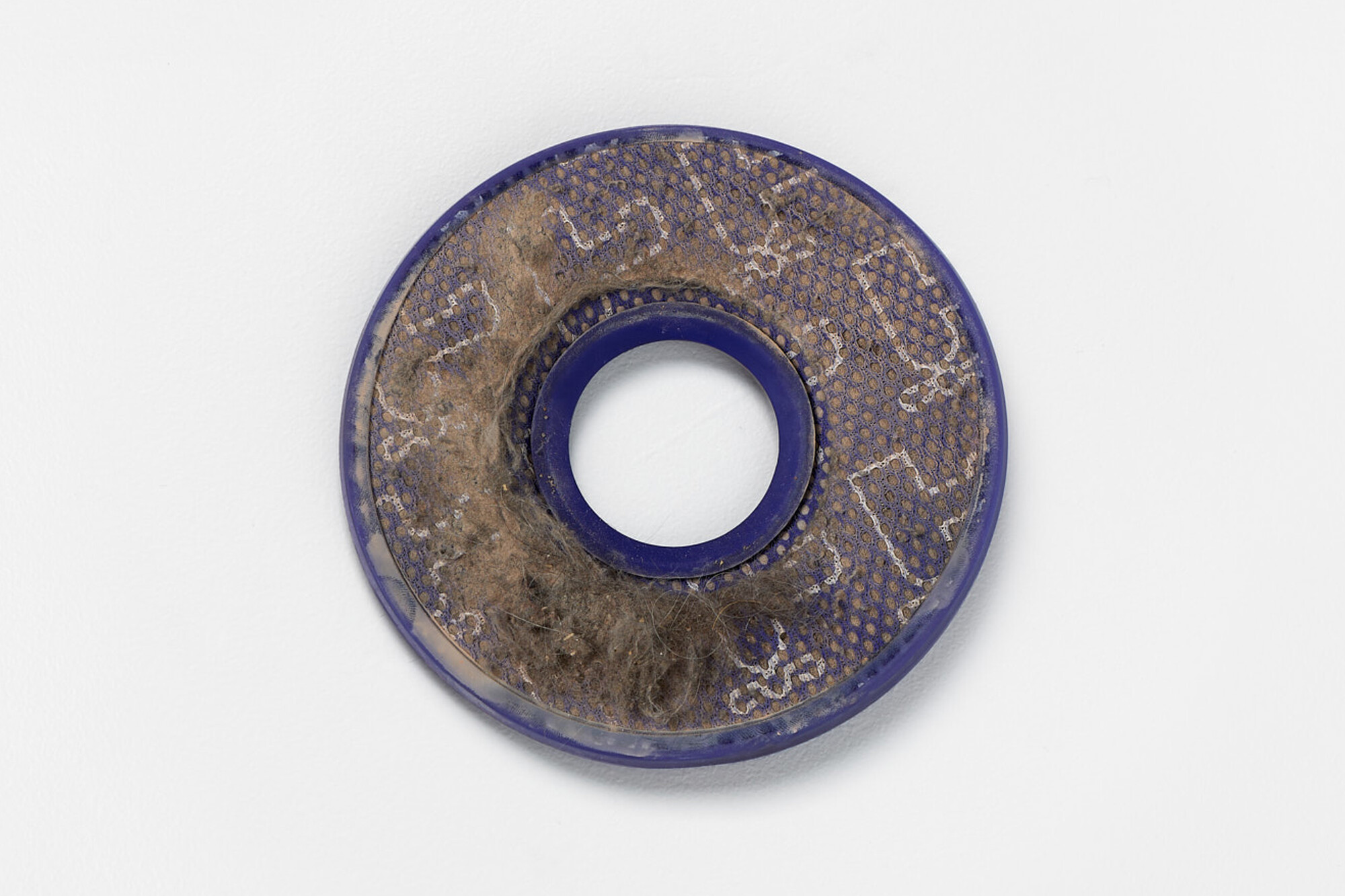 David Attwood, <em>Lung</em>, 2022, Dyson vacuum motor filter, 14 cm. Photo: Christo Crocker