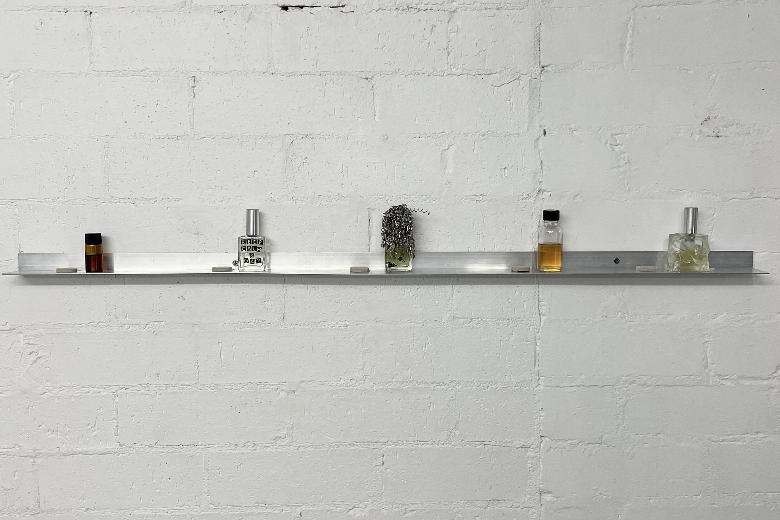 <p>Installation view of Jesse Wakenshaw, <em>DUST</em>, 2025, Airspace Projects. Photo: Jennifer Yang.</p>