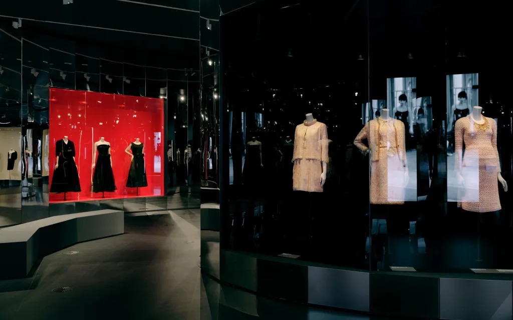Installation view: <em>Gabrielle Chanel. Fashion Manifesto.</em> Sean Fennessy/National Gallery of Victoria.