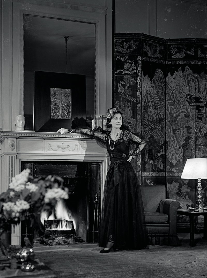 Coco Chanel in her apartment at the Ritz for Harper’s Bazaar, Paris 1937. Photo- François Kollar © Ministère De La Culture. Médiathèque De L’architecture Et Du Patrimoine.