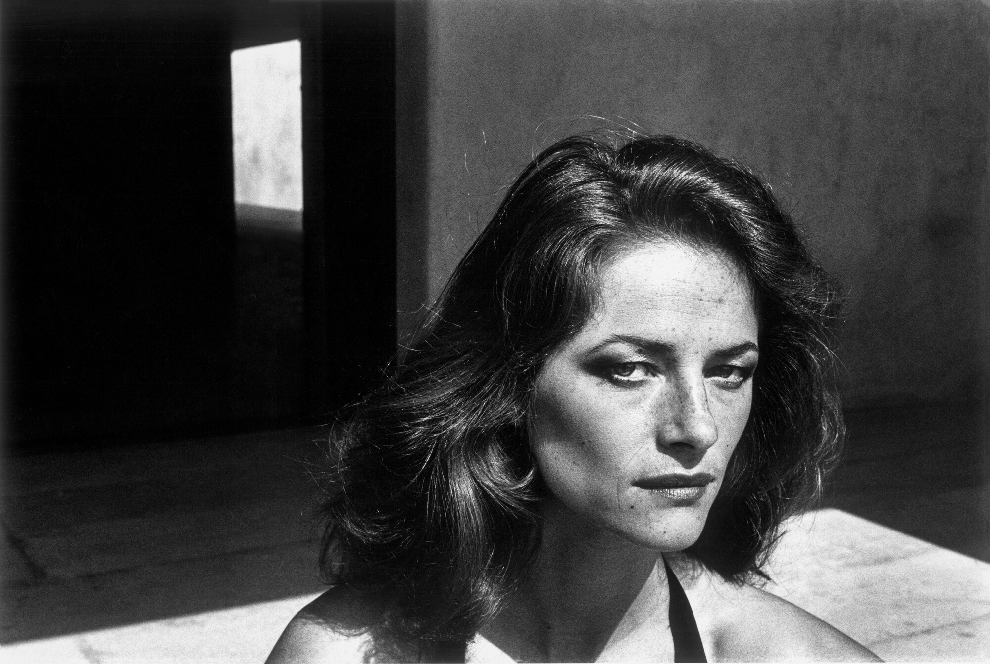 Helmut Newton, <em>Charlotte Rampling, St. Tropez</em>, 1976, copyright Helmut Newton Estate, courtesy Helmut Newton Foundation.