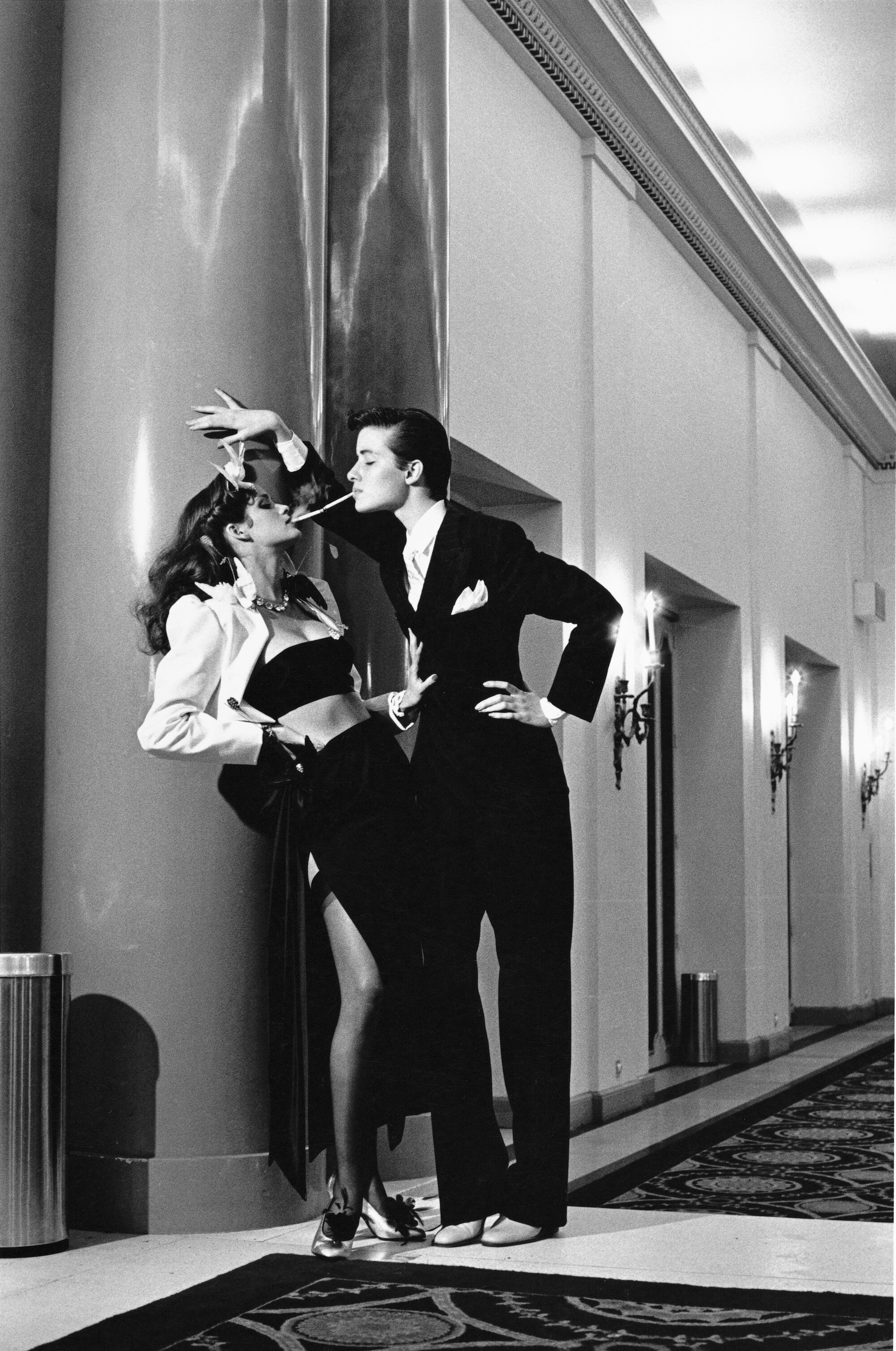 Helmut Newton, <em>Woman into man</em>, Paris, 1979, copyright Helmut Newton Estate, courtesy Helmut Newton Foundation.