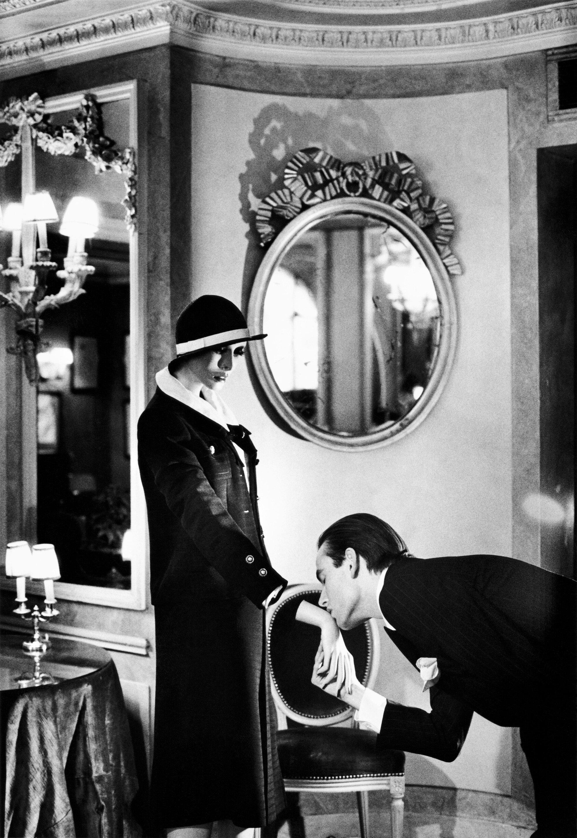 Helmut Newton, <em>Upstairs at Maxim’s</em>, Paris, 1978, copyright Helmut Newton Estate, courtesy Helmut Newton Foundation.