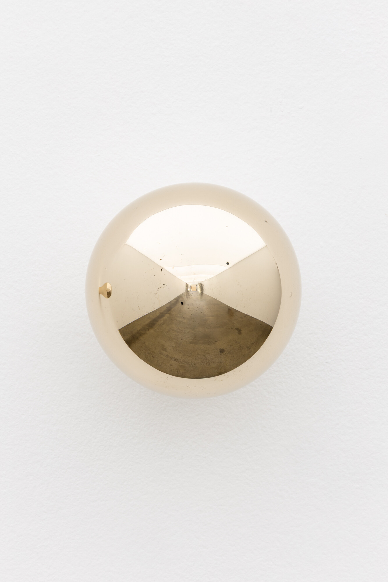 <p>Hugo Blomley,<strong> </strong><em>Untitled</em>, 2026. Bronze, unique, 16.5 x 10 x 10 cm. Photo: </p>
