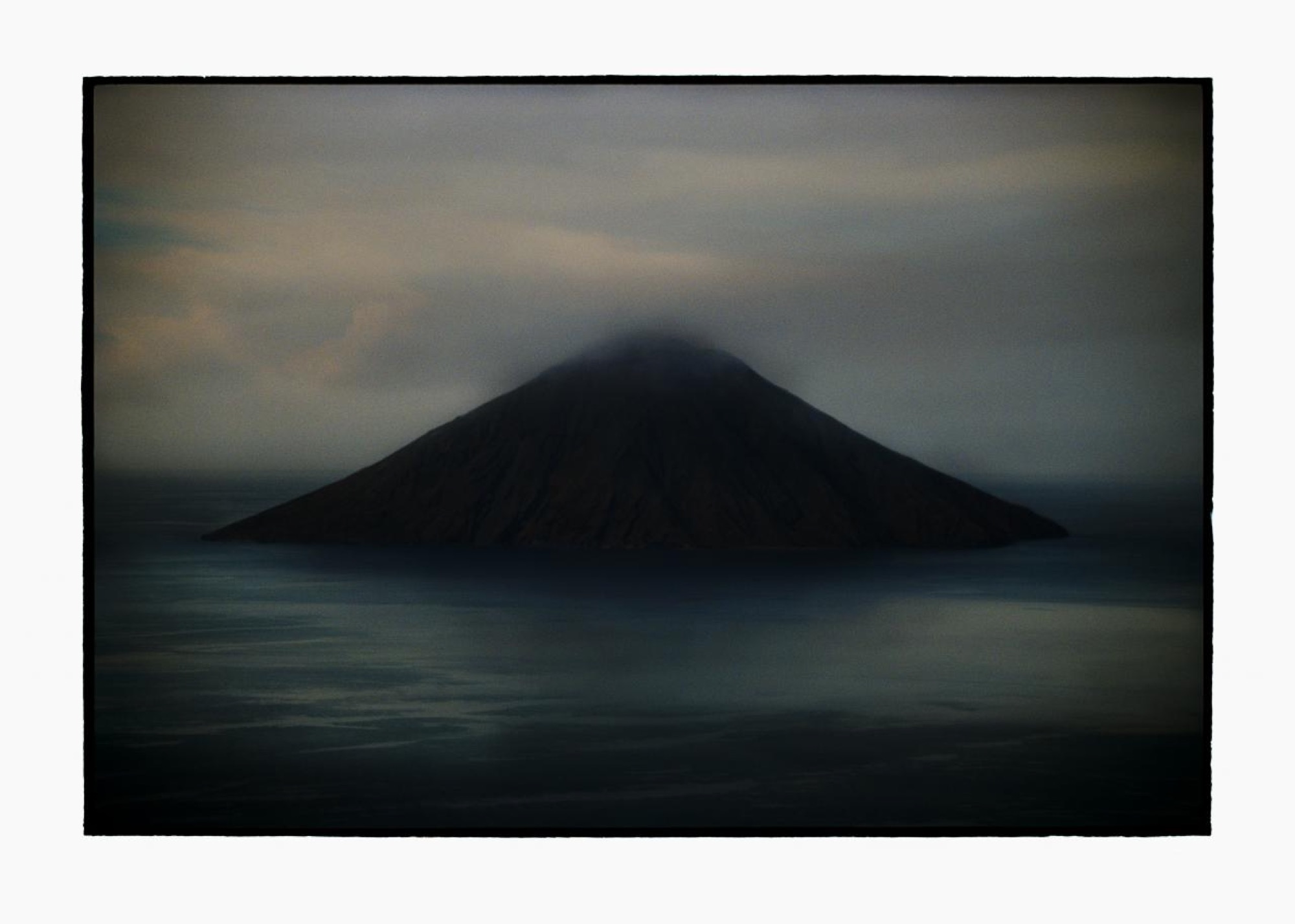 Bill Henson, <em>Untitled 2009/10</em> 2009-2010, inkjet print, 127.0 x 184.5cm (sheet), ed. 2/5, National Gallery of Victoria, Melbourne, Purchased, Victorian Foundation for Living Australian Artists, 2011.