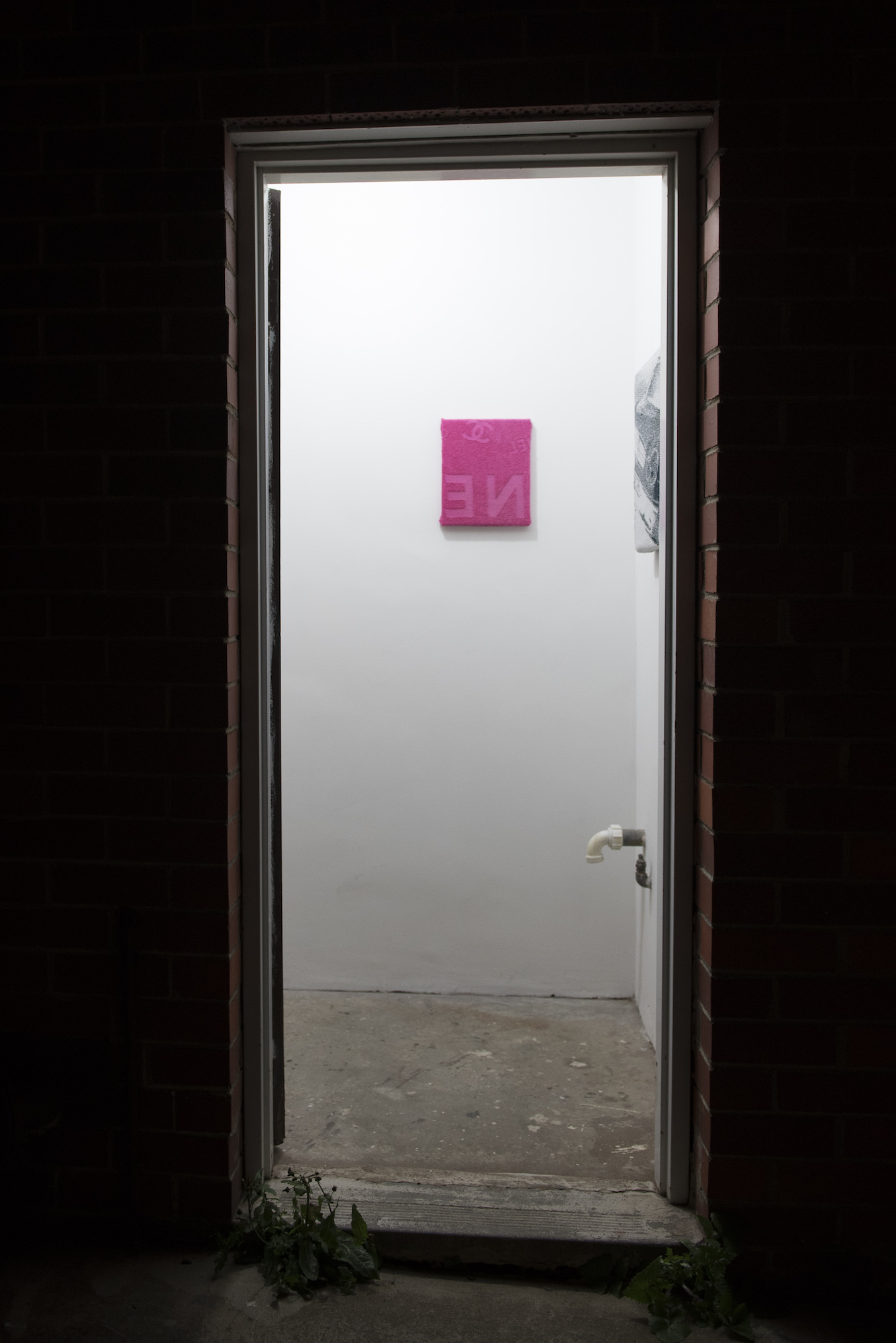 Installation view of Isabella Darcy, <em>Luxury & Labour</em>, 2020, Disneyland Paris, Melbourne. Photo: Jordan Halsall