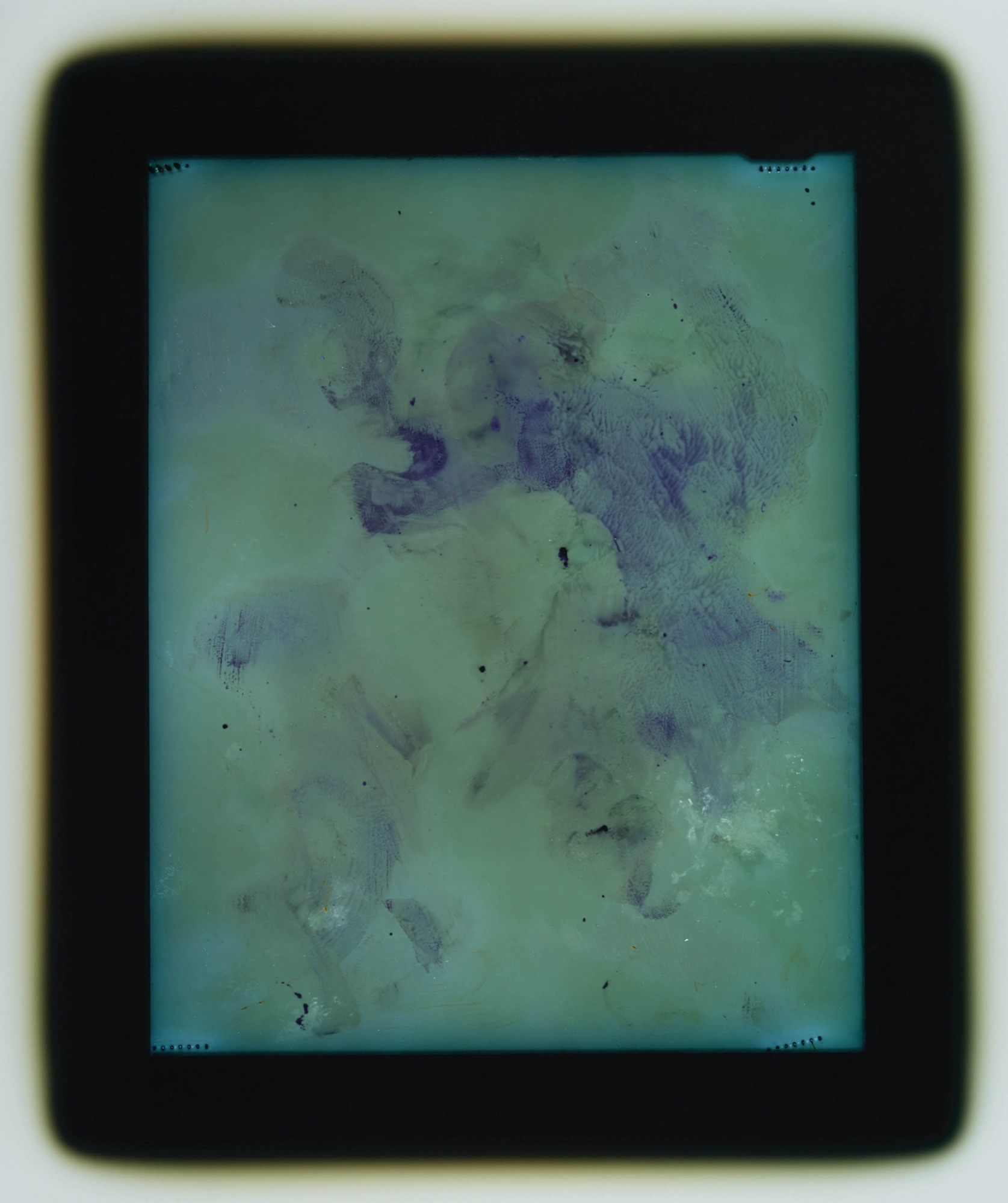 Justine Varga, <em>Influence</em> (2018-19), Chromogenic photograph, 97.5 x 76.8 cm (internal image) / 126 x 106 cm (image including halo border) / 131.5 x 110 cm (frame size). Edition of 5 + 2 AP. Image credit: Tolarno Galleries.