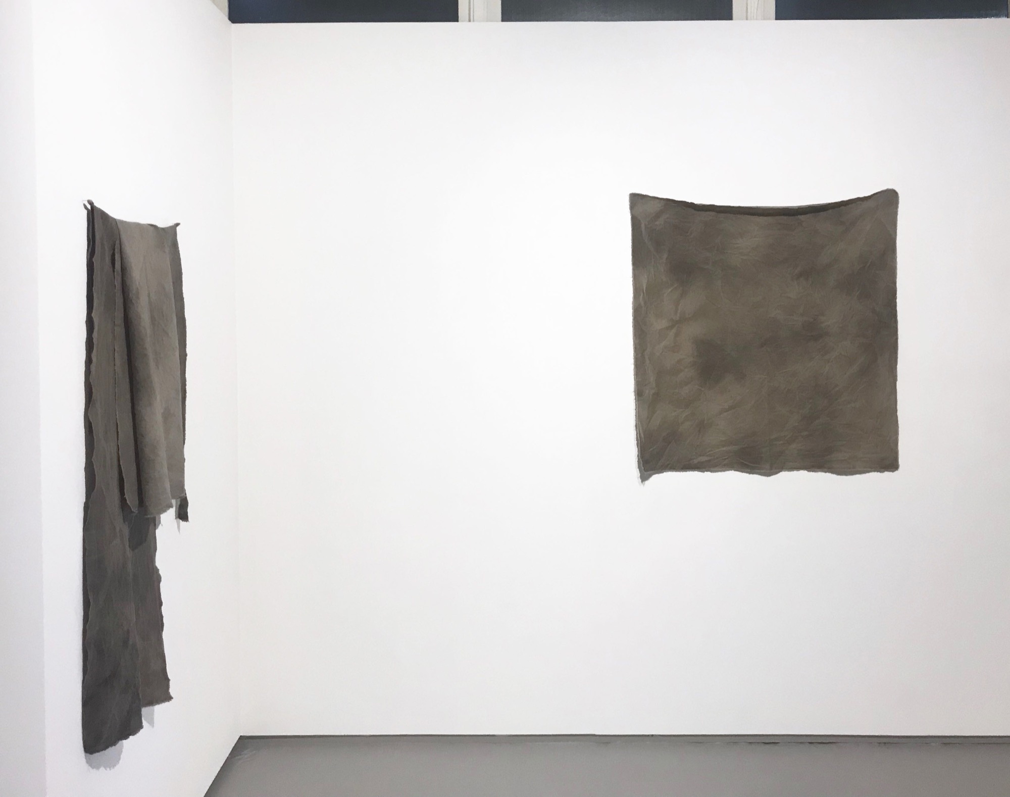 Katie West, <em>warna (ground)</em>, installation view.