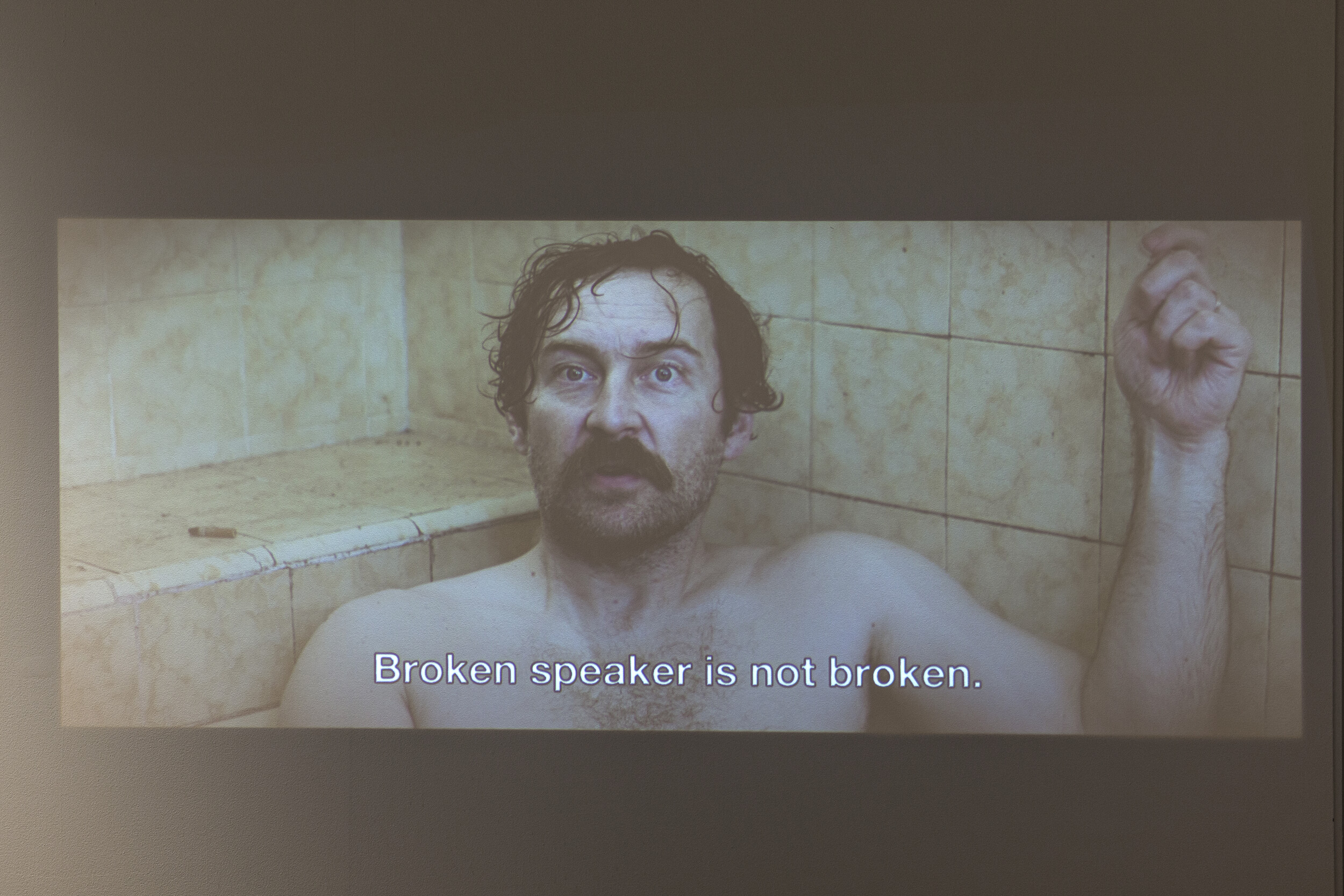 Kuba Dorabialski, <em>Broken English is My Mother Tongue</em>, 2020. 2K video with stereo sound, 9:05 minutes. Photo: Document Photography