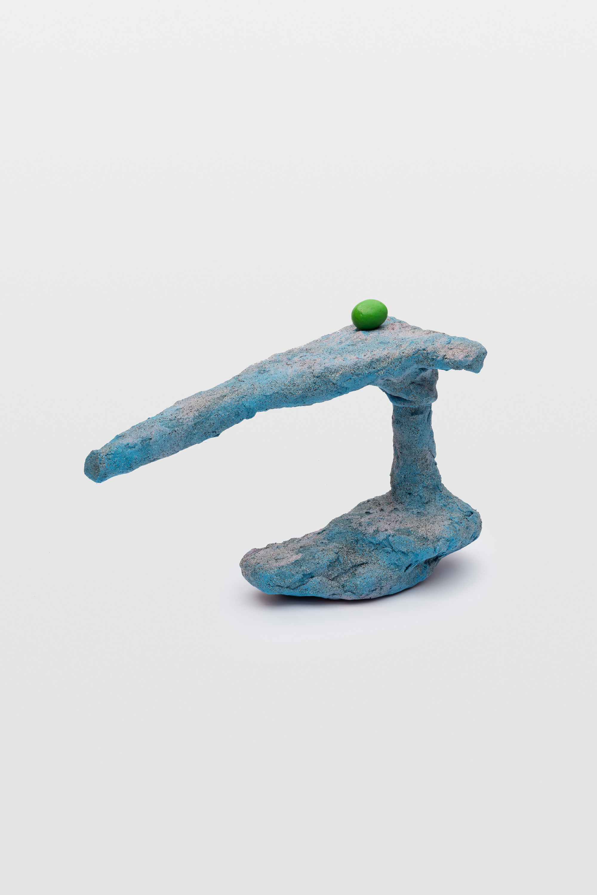 Nabilah Nordin, <em>Sniffler</em>, 2021, wood, chicken wire, epoxy resin, plaster bandage, sand, polyurethane pigments, spray paint, epoxy dough, 34 x 60 x 21 cm. Photo: Simon Strong
