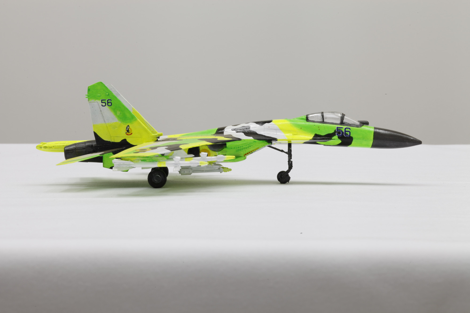 Nicolas Ceccaldi, <em>Su-27 Guzzler</em>, 2021, plastic, acrylic paint.