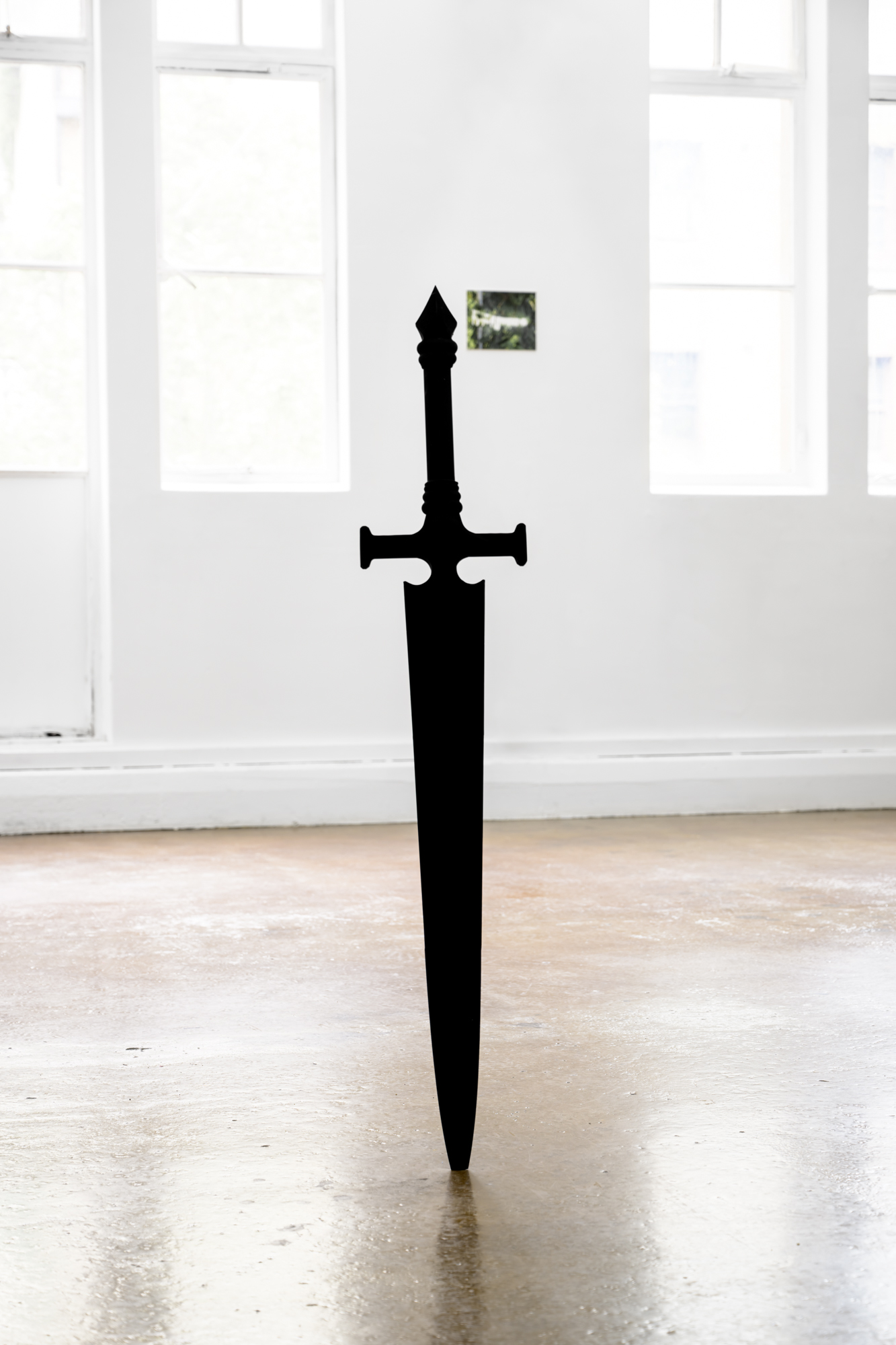 James Little, <a href="https://youtu.be/PES9tpN-b1w">youtu.be/PES9tpN-b1w</a>, 2022. 3D print, mosou black, 107 x 30 x 6 cm. Image courtesy of the artist. Photo: Aaron Rees.
