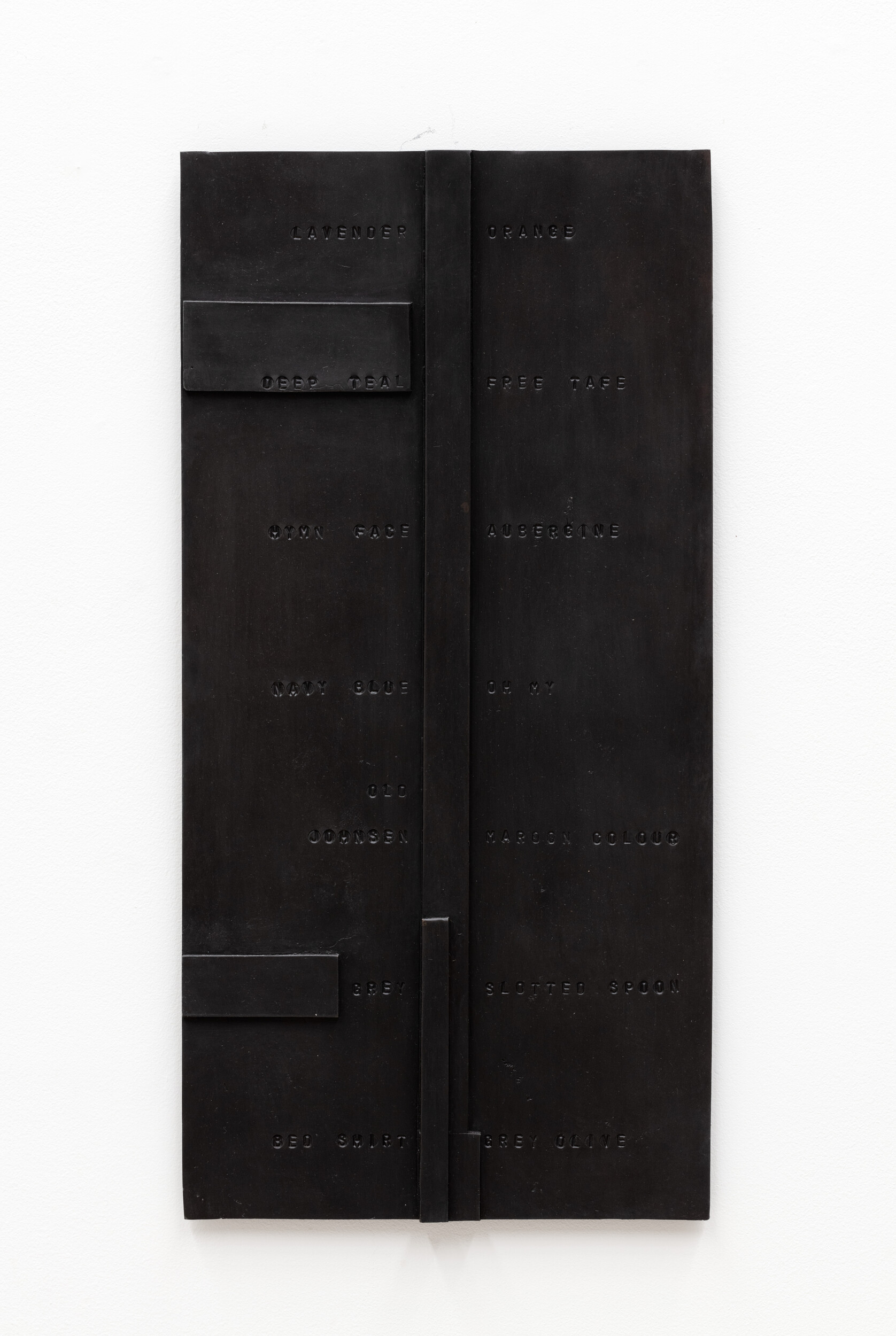 <p>Mitch Cairns, <em><em>Swatch plate</em></em>, 2024, bronze, 60 x 30 cm, the Art Gallery of NSW. Courtesy of the artist and The Commercial, Sydney. Photo: The Commercial.</p>