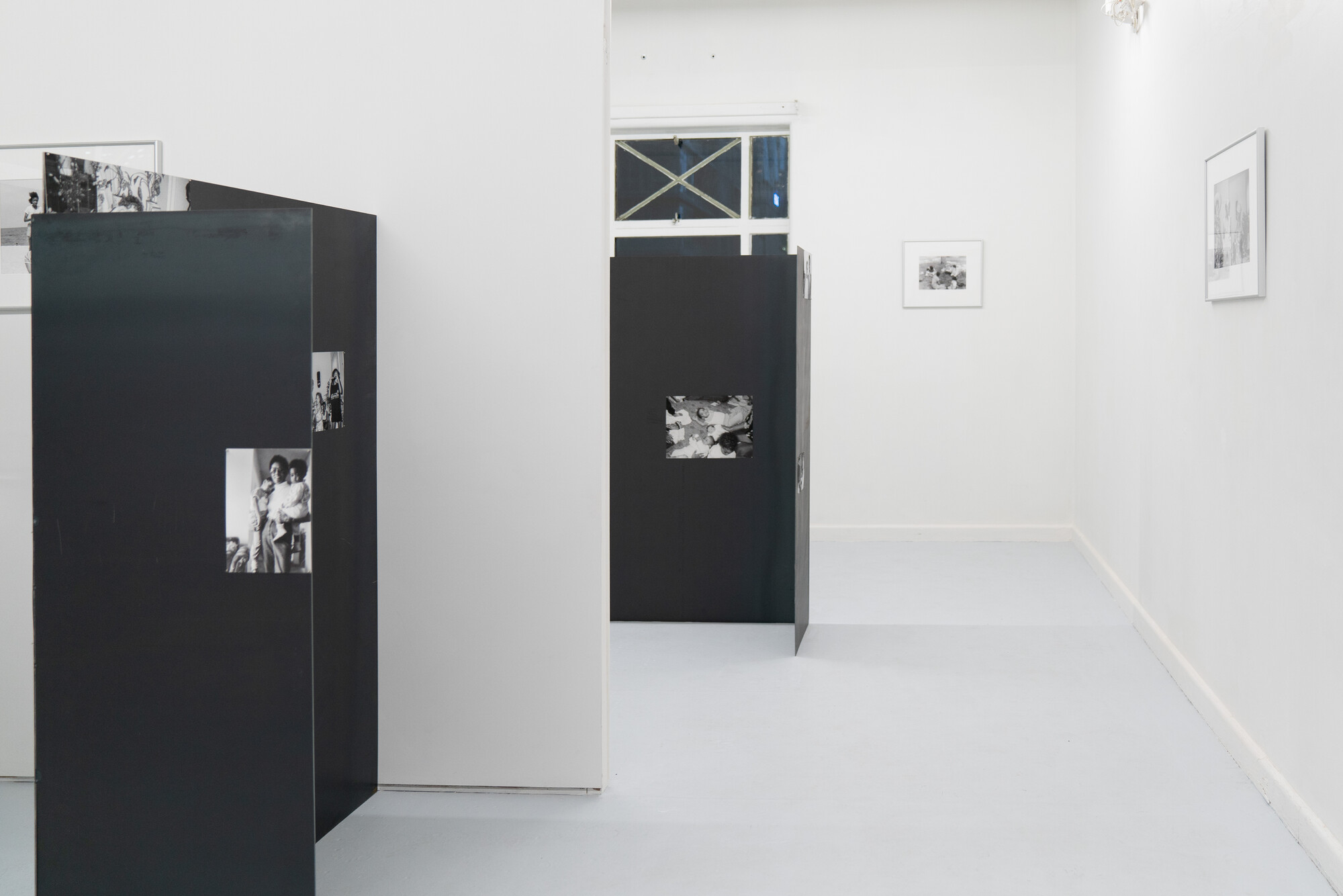 Arini Byng, <em>Some voices carry</em>, installation view at Caves. Photo: Machiko Abe