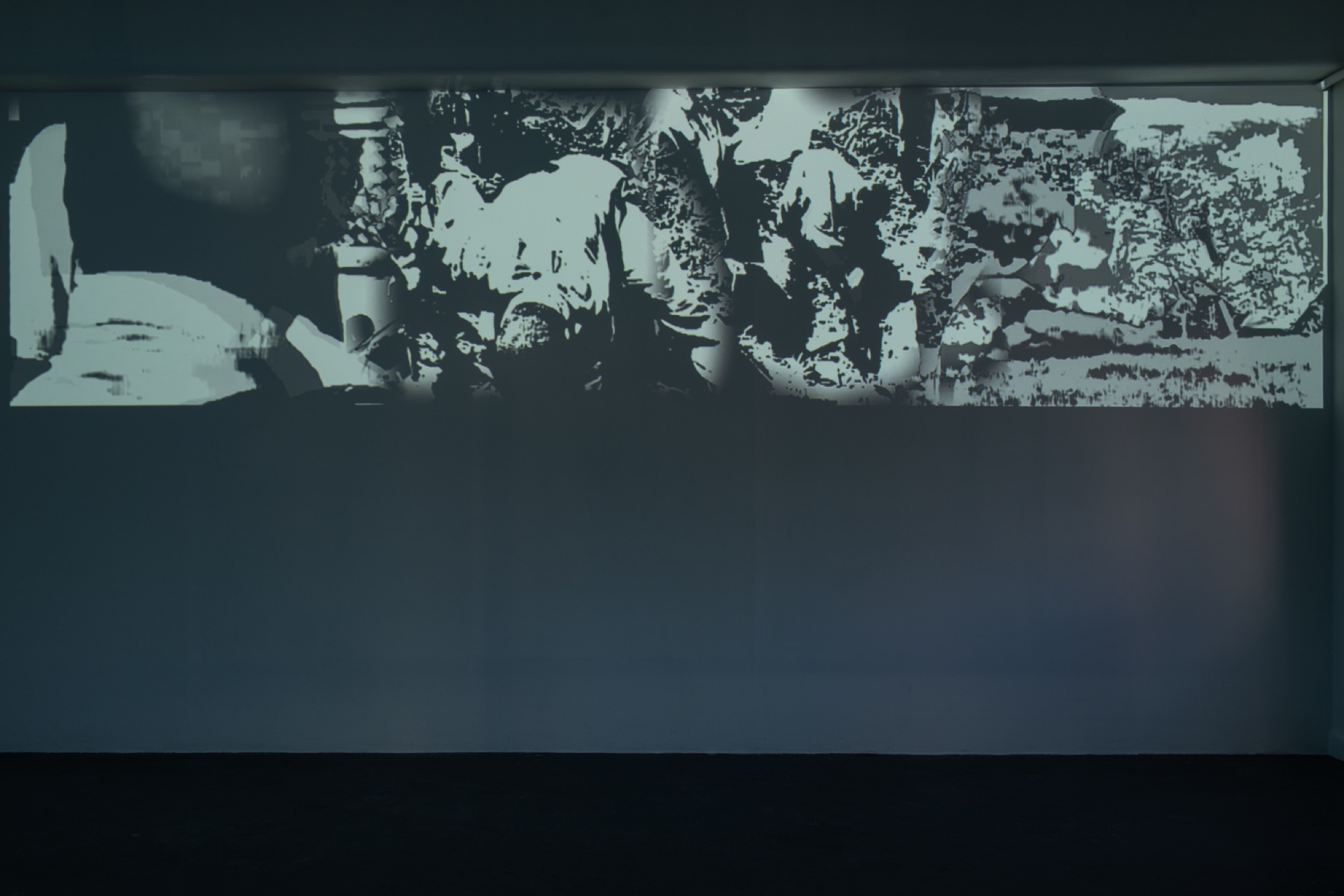 Julia Barco, <em>Duelo</em>, 2013. Moving mural, video installation, 3:00 minutes (loop). Installation view, BLINDSIDE Gallery, Melbourne. Photograph Nick James Archer