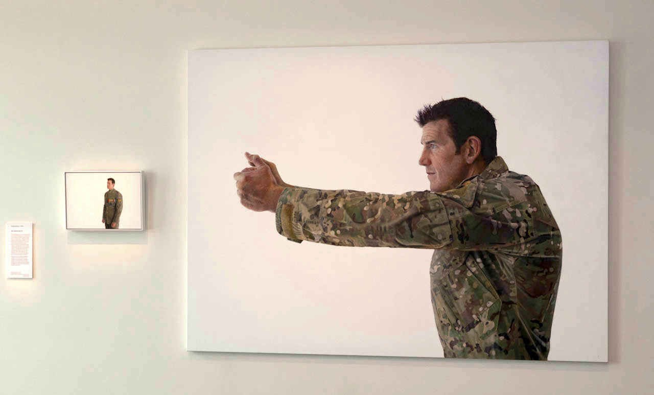Michael Zavros, <em>Ben Roberts-Smith VC</em>, 2014, oil on canvas, 30 x 42 cm (left) and <em>Pistol grip (Ben Roberts-Smith VC)</em>, 2014, oil on canvas, 160 x 220 cm (right).