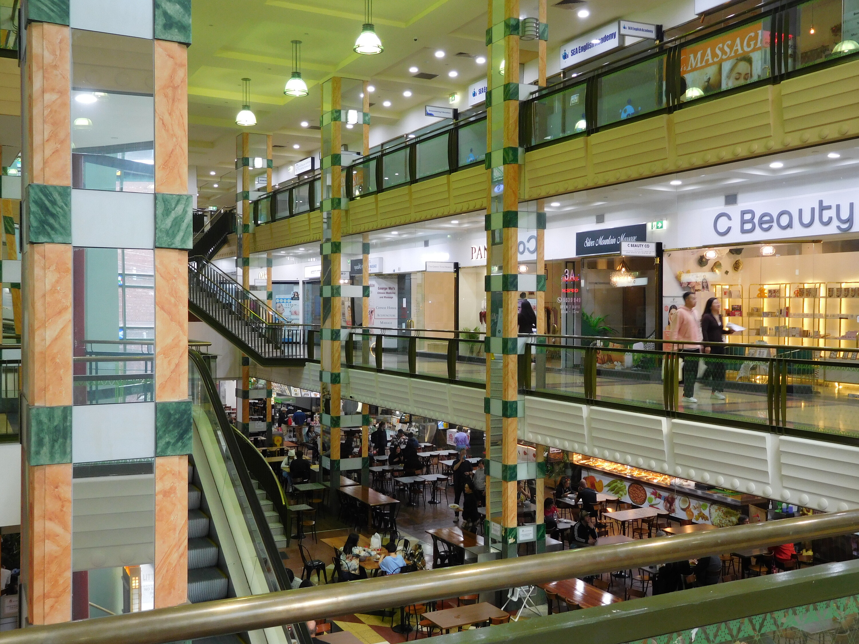 <p>The lower three levels of the Paramount Centre contain retail spaces and the food court. Photograph by author.</p>