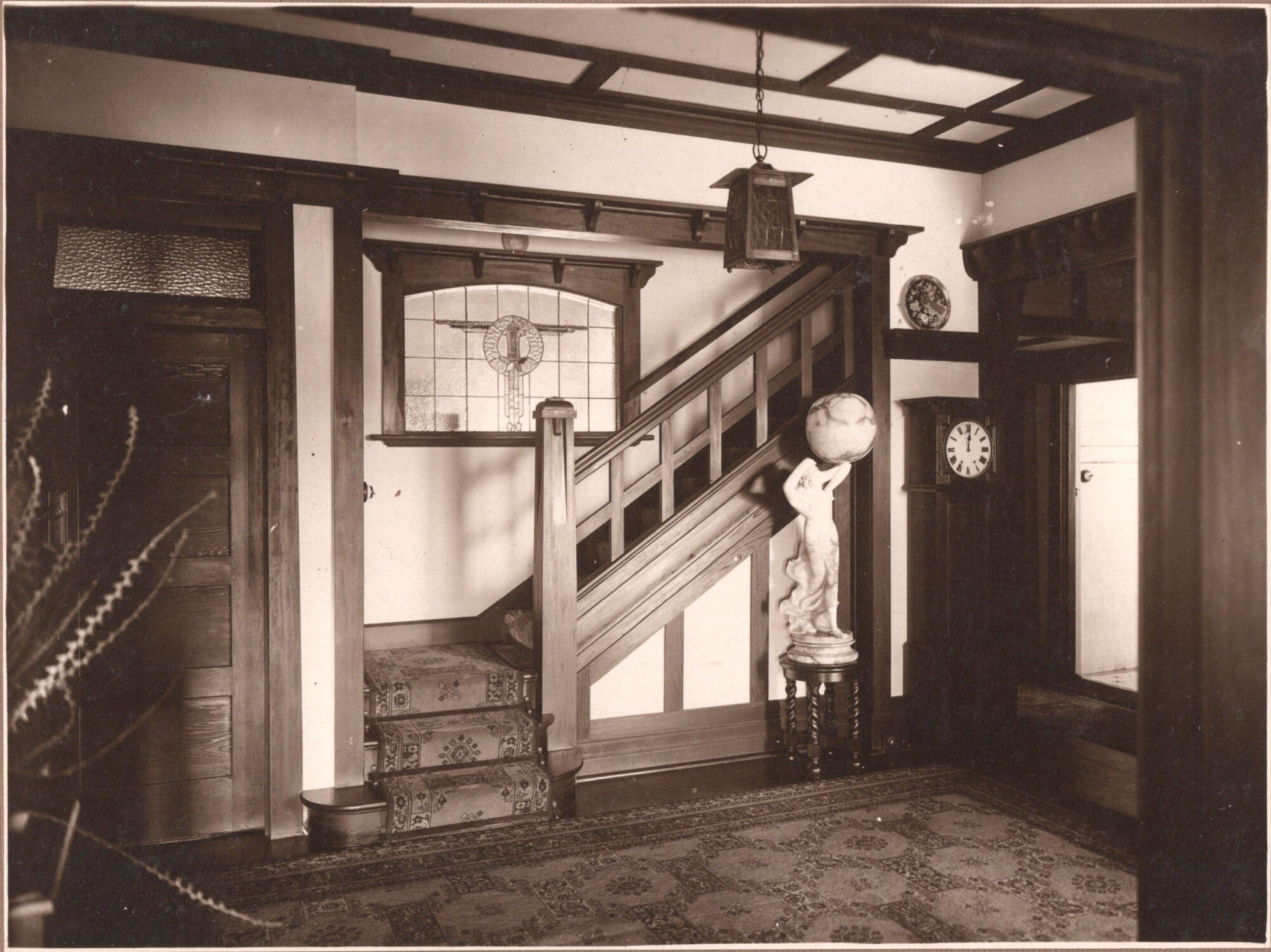 Commercial Photographic Co. <em>Yantaringa interior</em>, 1927, photograph, 20 x 26 cm, Image courtesy of the Heidelberg Historical Society